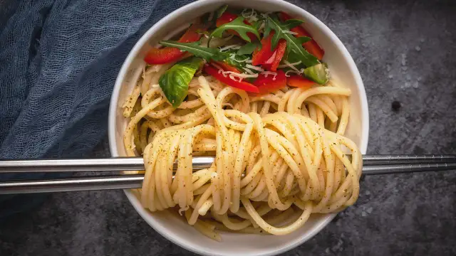 Origine des pâtes : le mythe Marco Polo vs la vérité historique