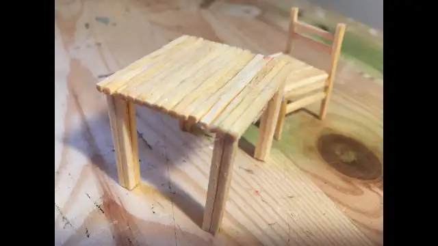 Jak zrobić krzesło z patyczków po lodach? Prosty przewodnik DIY