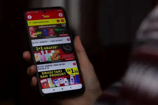 Jak aktywować promocje w aplikacji Biedronka? Oszczędzaj teraz!