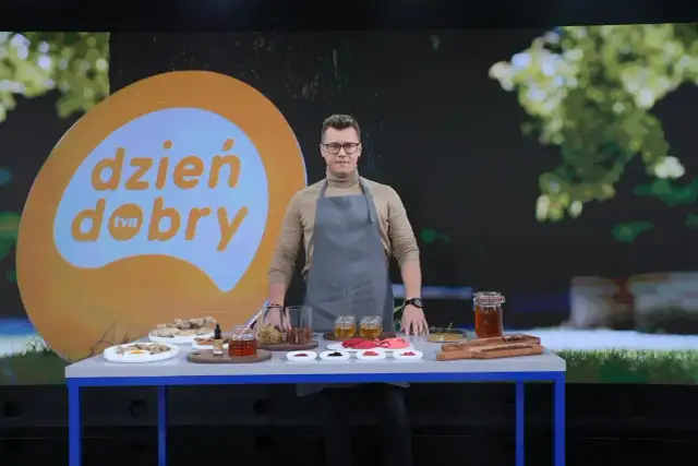 Jak zrobić miód z propolisem - prosty przepis na zdrowy eliksir