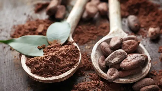 Kakao naturalne a alkalizowane: Klucz do smaku i zdrowia w kuchni