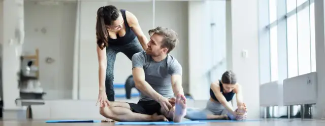 Rozciąganie przed czy po treningu? Klucz do efektów i bezpieczeństwa.