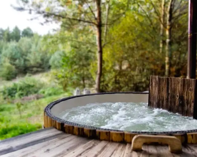 Polska: Nocleg idealny? Gdzie szukać i jak nie przepłacić!