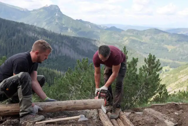 Kto robił szlaki w Tatrach? Poznaj historię i ich współczesnych twórców