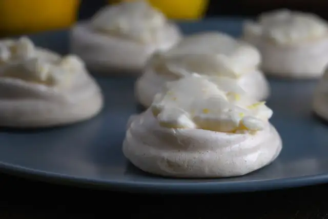 Wegańska beza z czego: odkryj sekrety idealnej bezy bez jajek