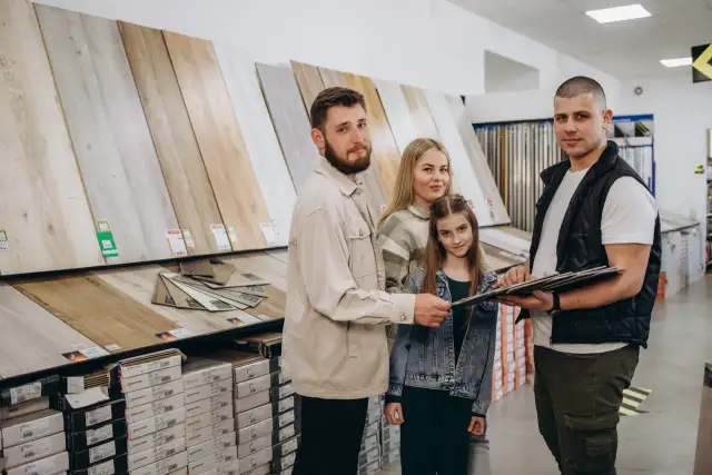 Panele podłogowe: Wybierz najlepszego producenta! Poradnik eksperta