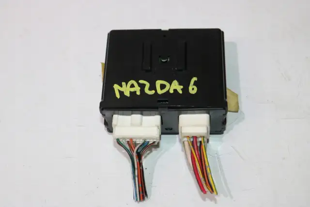 Mazda 6: Gdzie jest sterownik centralnego zamka? Pełny przewodnik!