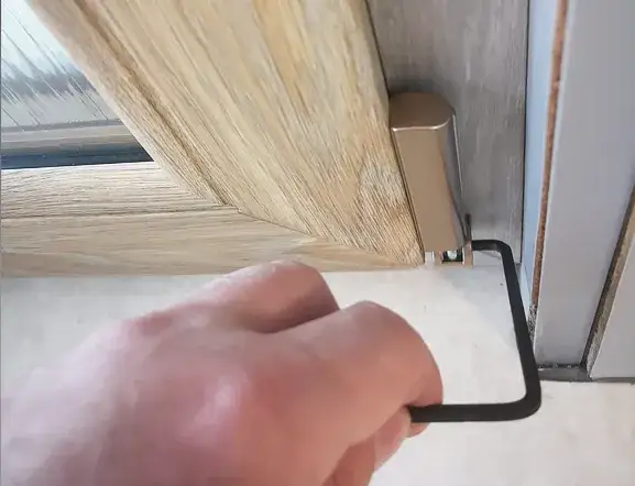 Jak uszczelnić okno tarasowe, aby uniknąć przeciągów i wilgoci