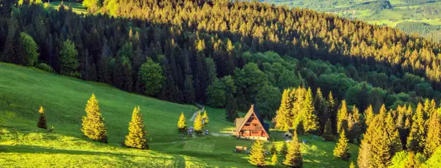 Bacówka na Rycerzowej: Twój przewodnik po niezapomnianej przygodzie!