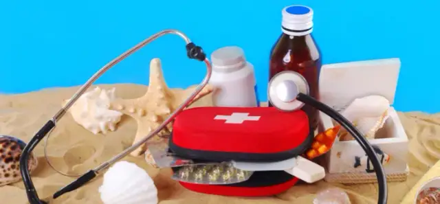 Podróż z lekami: Jak bezpiecznie chłodzić wrażliwe medykamenty?