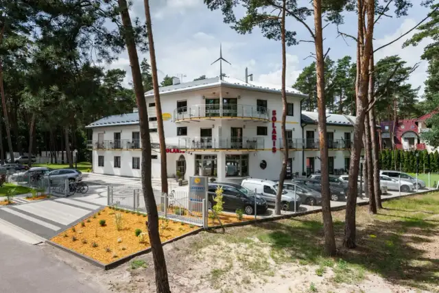 Gdzie najtańsze noclegi nad morzem? Odkryj ukryte perełki i oszczędzaj