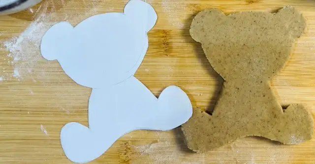 Jak zrobić foremki do ciastek – proste sposoby na własne kształty