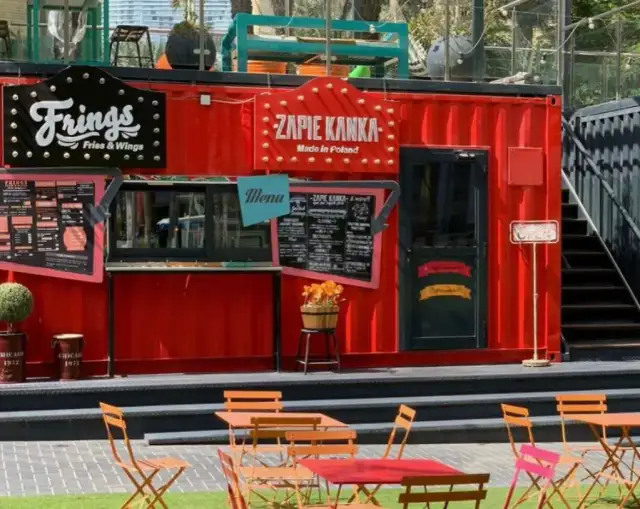 Najlepsza zapiekanka w Dubaju – polska restauracja przy Burj Khalifa