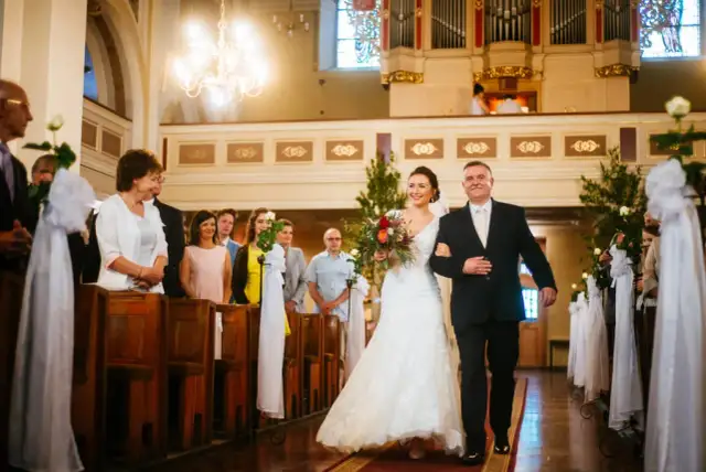 Kiedy do księdza przed ślubem? Poradnik krok po kroku bez stresu.