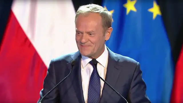 Donald Tusk w UE: Zarobki Przewodniczącego Rady, nie europosła