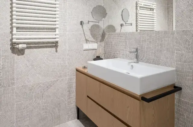 Optyczne powiększenie małej łazienki: 6 kluczowych trików eksperta