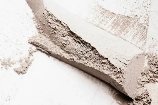 Co to jest zaprawa gipsowa: skład, zastosowania i właściwości