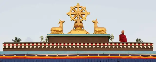 Buddyzm w Polsce: Historia, wspólnoty i ich wpływ na kulturę