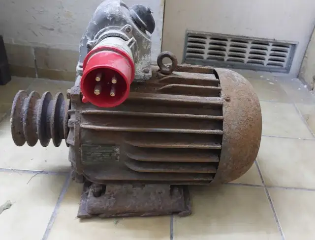 Jak wybrać silnik do krajzegi, aby uniknąć przegrzania i uszkodzeń