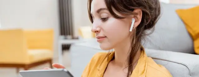 Jak włączyć AirPods bez etui? Odkryj, dlaczego to niemożliwe