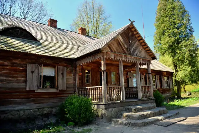 Skansen w Nowogrodzie: Historia, atrakcje i nadchodzące wydarzenia