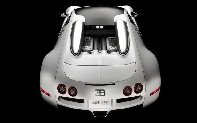 Ile kosztuje Bugatti Veyron? Ceny używanych modeli i ich stan