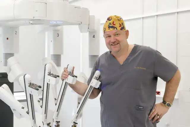 Prof. Piotr Radziszewski: Gdzie przyjmuje? Adresy, online, specjalizacje