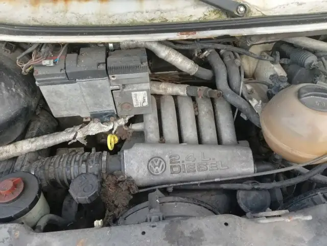 Jaki silnik pasuje do T4? Poznaj najlepsze opcje i uniknij błędów