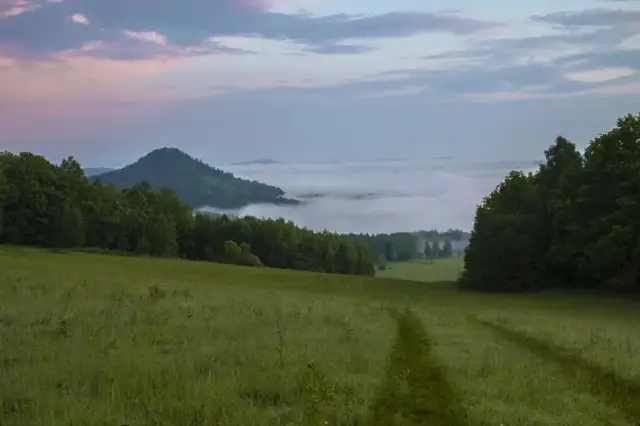 Jak dojechać na Górę Szybowcową z Jeleniej Góry - proste trasy i porady