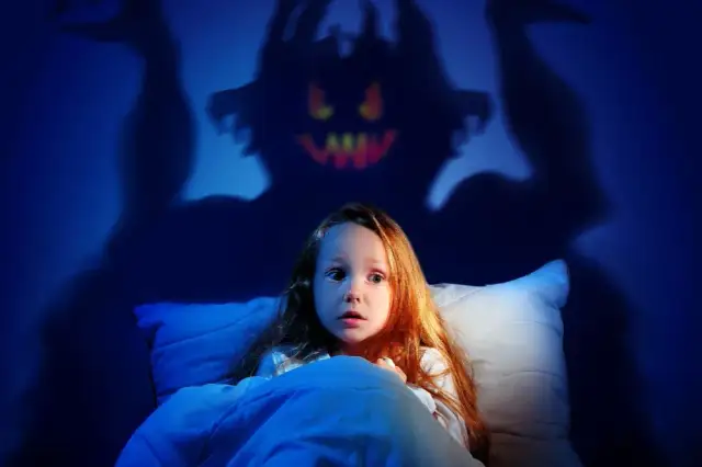 Fasmofobia: Jak oswoić lęk przed duchami i żyć bez strachu?