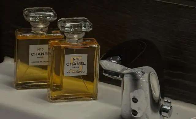 Woda perfumowana czy toaletowa jest mocniejsza? Poznaj różnice!