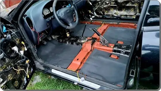 Ile kosztuje wygłuszenie samochodu? Poznaj ceny i ukryte koszty