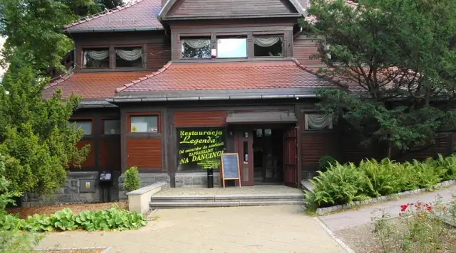 Gdzie zjeść w Szczawnie-Zdroju? Odkryj najlepsze restauracje!