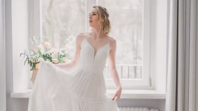 Ile kosztuje suknia ślubna? Realne ceny i sposoby na oszczędności