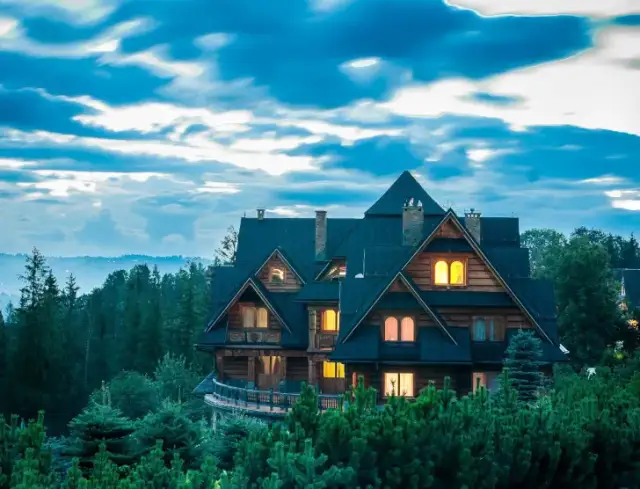 Praca w Sudetach - znajdź najlepsze oferty zatrudnienia w górskim regionie