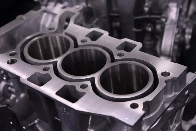 Ile wytrzymuje silnik 1.2 PureTech? Odkryj jego trwałość i problemy