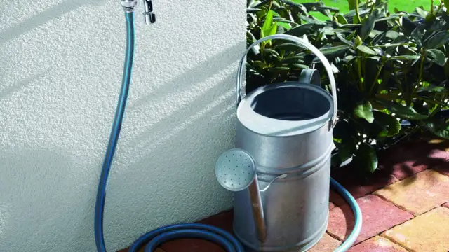 Kran w ogrodzie DIY: Kompletny poradnik montażu i zabezpieczenia