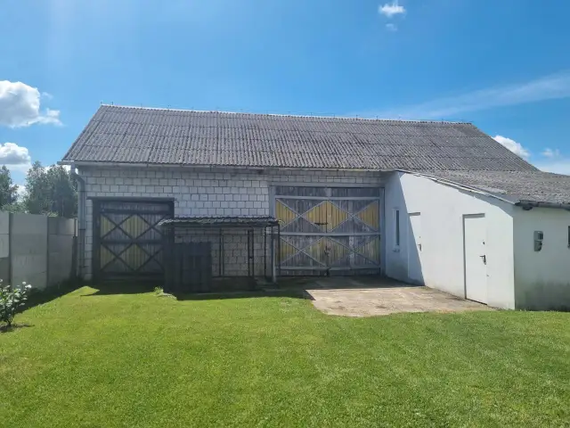 Ile kosztuje wynajem stodoły? Sprawdź ceny i ukryte koszty