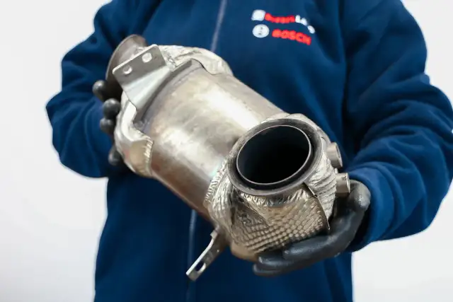 Co to jest DPF i dlaczego jego awaria może kosztować cię fortunę