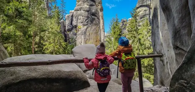 Skalne miasto Sudety: najważniejsze informacje przed pierwszą wizytą