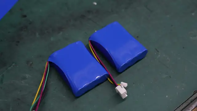 Jaki akumulator do wózka inwalidzkiego? Poradnik i dofinansowanie