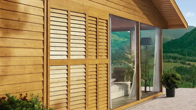 Czym malować elewacje drewniane, aby uniknąć kosztownych błędów?