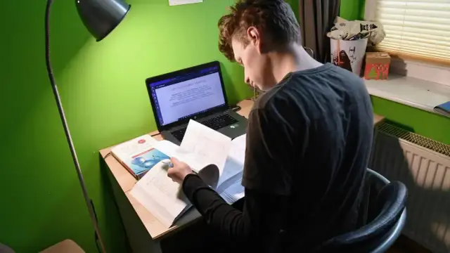 Ile szkół w Polsce ma zdalne nauczanie? Zaskakujące dane i fakty