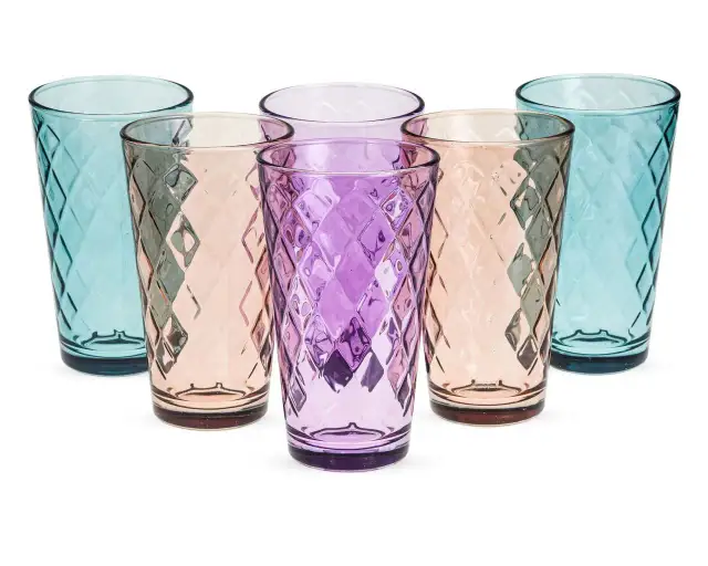 Szklanki: Wybierz idealne! Rodzaje, trendy i sekrety konesera