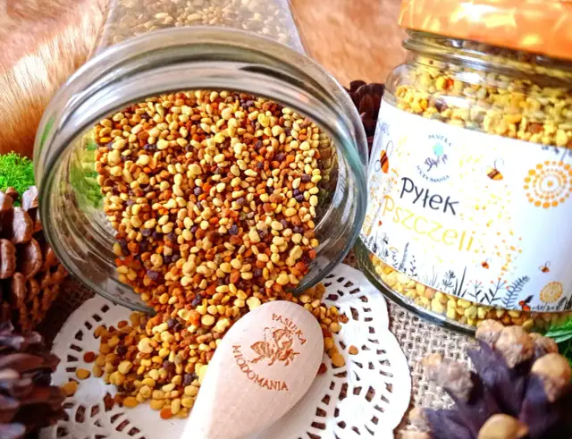 Pyłek pszczeli: Naturalna bomba witaminowa. Jak stosować?