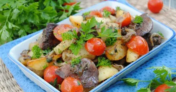 Z czym podać wątróbkę, aby zachwycić smakiem i nie popełnić błędów