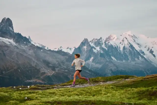 Jak biegać w zimie: skuteczne porady na chłodne dni dla biegaczy