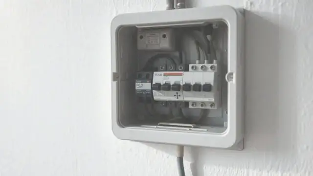 Jaki bezpiecznik do płyty indukcyjnej? Wybór C i gwarancja!