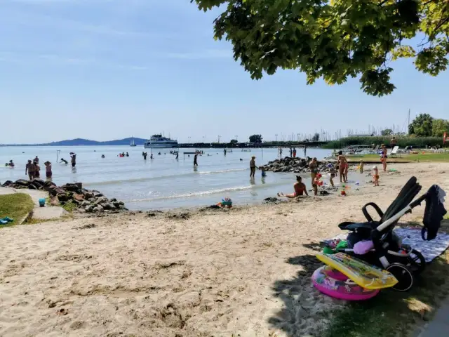 Gdzie najlepiej nad Balaton z dzieckiem? Odkryj idealne miejsca na wakacje