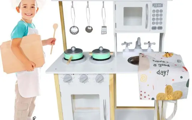 Kuchnia dla dzieci od kiedy? Odpowiedni wiek i korzyści rozwojowe